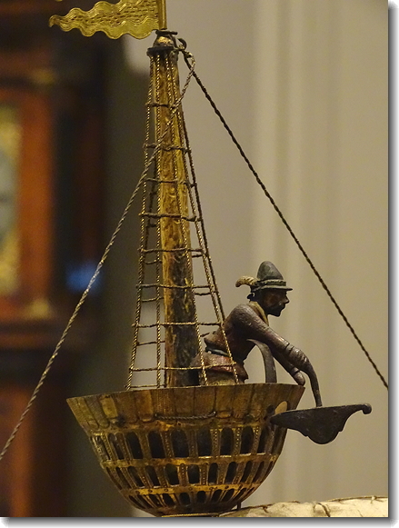 detail