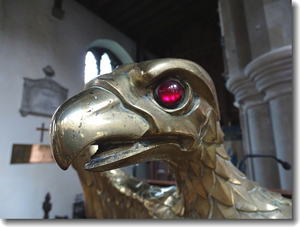 letern detail
