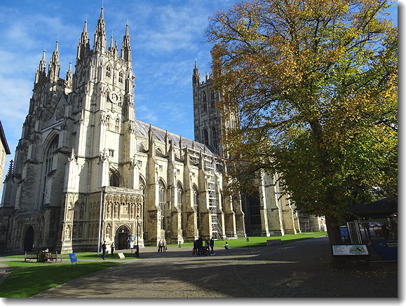 Canterbury
        Cathedral