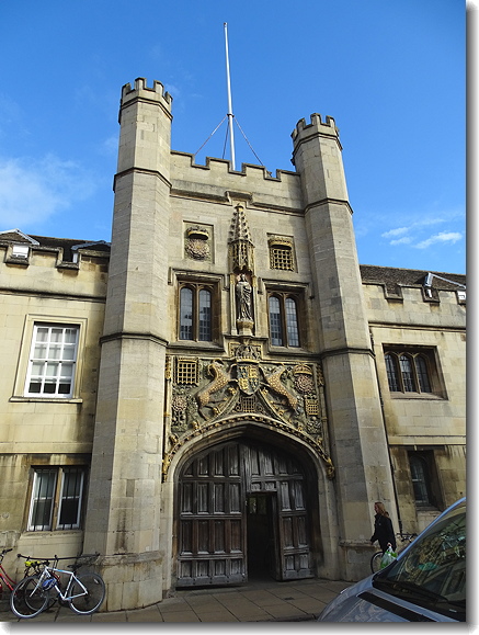 Chrit's College Gate