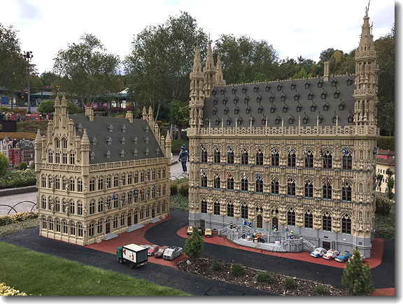 Leuven Town
        Hall